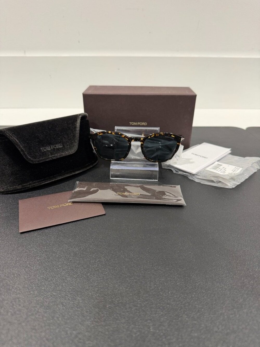 Tom Ford Sunglasses Tortoise with Green Lenses (JB15526)